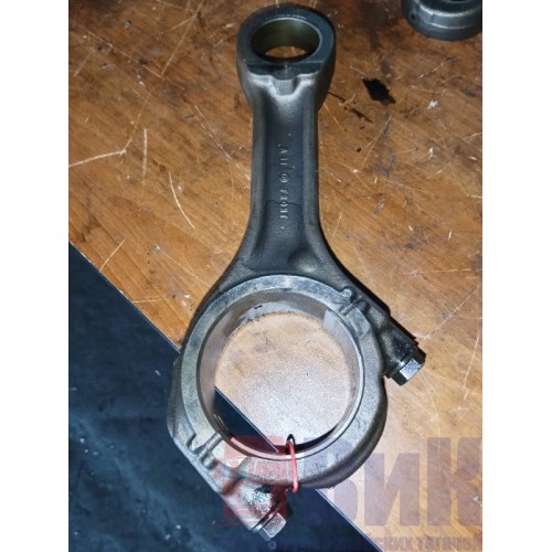 Шатун Volvo D12D (230)-4