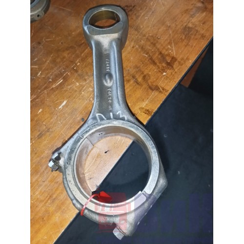 Шатун Volvo D13A (217)-1