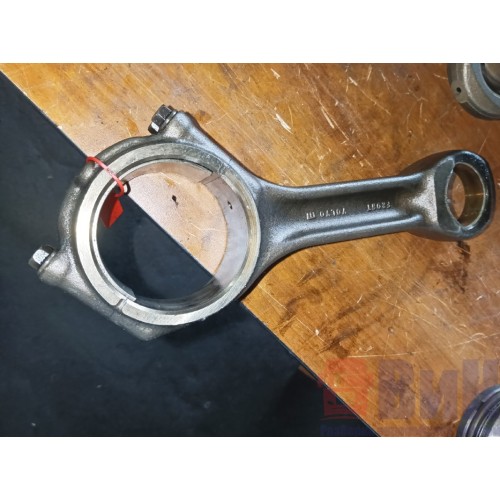 Шатун Volvo D13A (215)-2