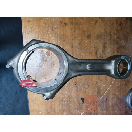 Шатун Volvo D13A (212)