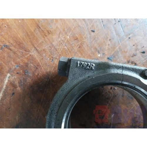 Шатун Renault DXI 7 в сборе с поршнем (032)-8