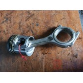 Шатун Renault DXI 7 в сборе с поршнем (033)
