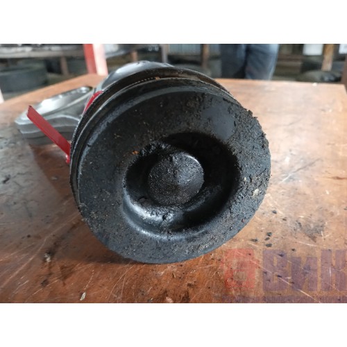 Шатун Renault DXI 7 в сборе с поршнем (033)-4