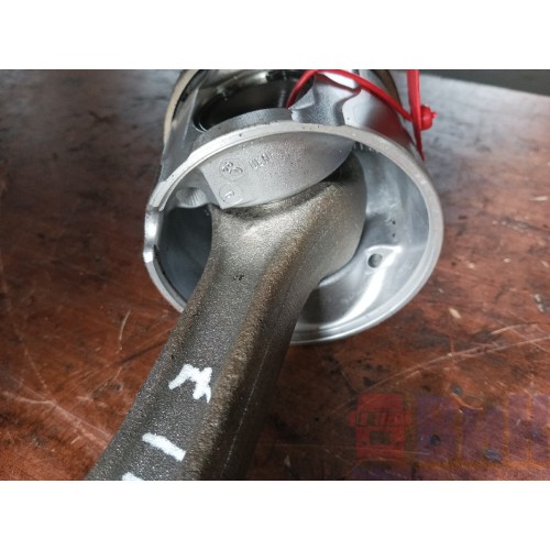 Шатун Renault DXI 7 в сборе с поршнем (021)-6