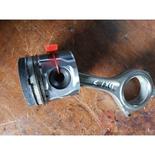 Шатун Renault DXI 7 в сборе с поршнем (022)-3