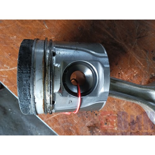 Шатун Renault DXI 7 в сборе с поршнем (022)-7