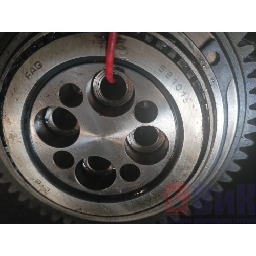 Шестерня ГРМ промежуточная Volvo D12A (112)-3