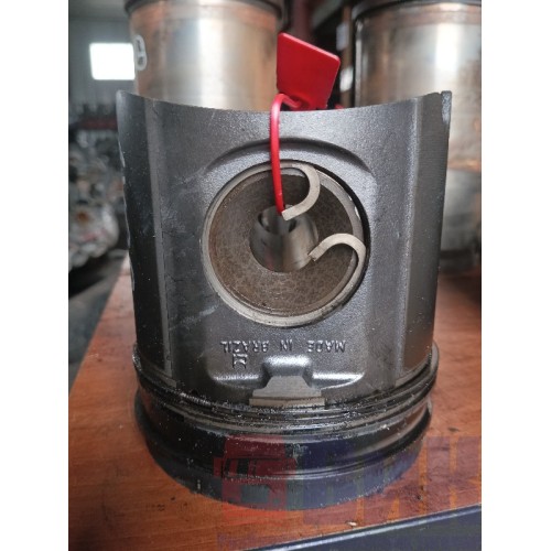 Поршень Mercedes Axor ОМ 457 (889)-4