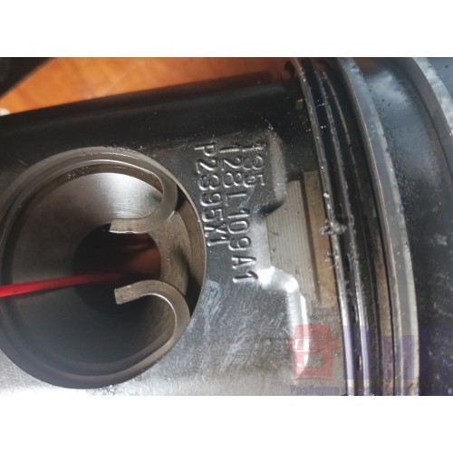 Поршень Mercedes Axor ОМ 457 (889)-3