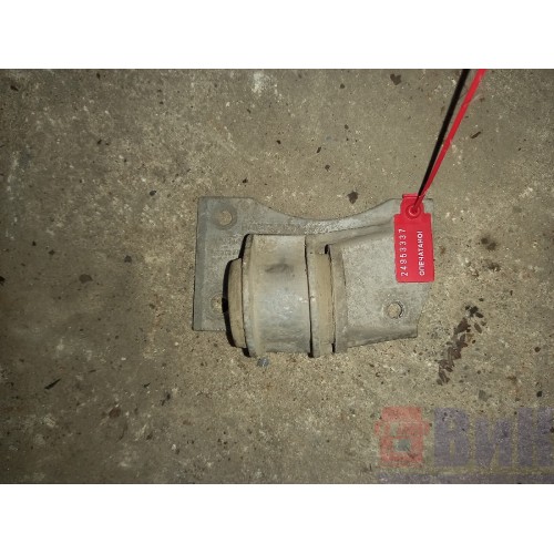 Подушка радиатора MAN TGS 184053 RH (337)