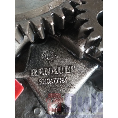 Насос масляный  Renault DCI 420 126767 (813)-6