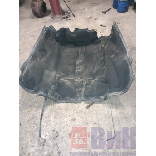 Пыльник двигателя DAF 106 049232 (шумоизоляция) (282)