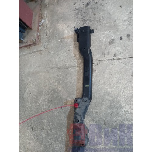 Кронштейн проводки DAF 106 049232 внутренний из 4-х частей (157)-3