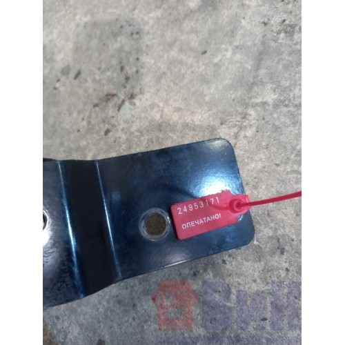 Кронштейн кранов DAF 106 049232 (171)-1