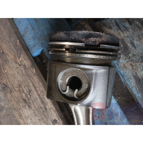 Шатун DAF 105 MX375 A095041 в сборе с поршнем (610)-3