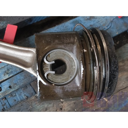 Шатун DAF 105 MX375 A095041 в сборе с поршнем (601)-7