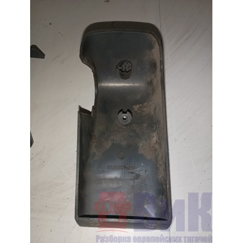 Крышка нижняя левого зеркала MAN TGA (714)