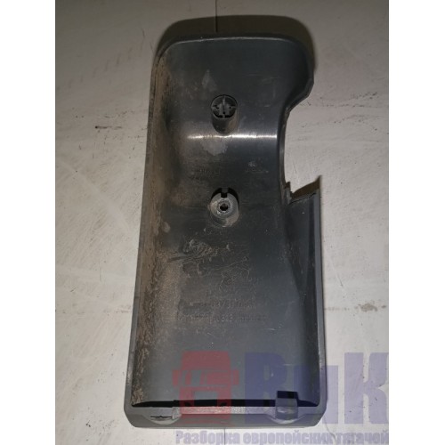 Крышка нижняя правого зеркала MAN TGA (722)