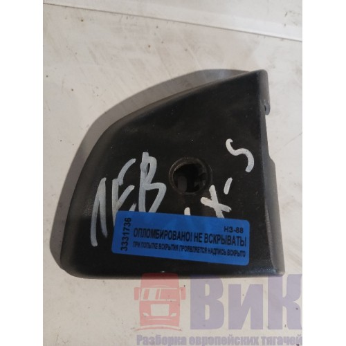Накладка стойки зеркала MAN TGS/TGX нижняя левая (736)-2