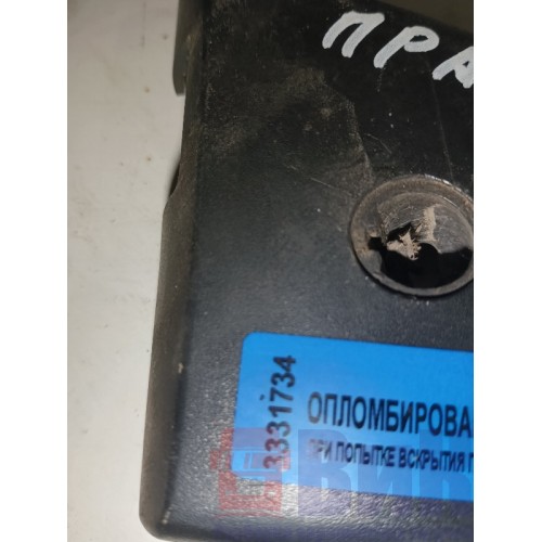 Накладка стойки зеркала MAN TGS/TGX нижняя правая (734)-2