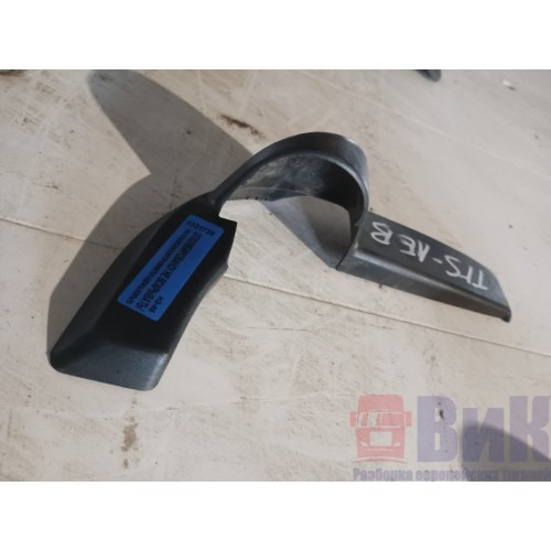 Накладка стойки зеркала MAN TGS/TGX верхняя левая (739)-2