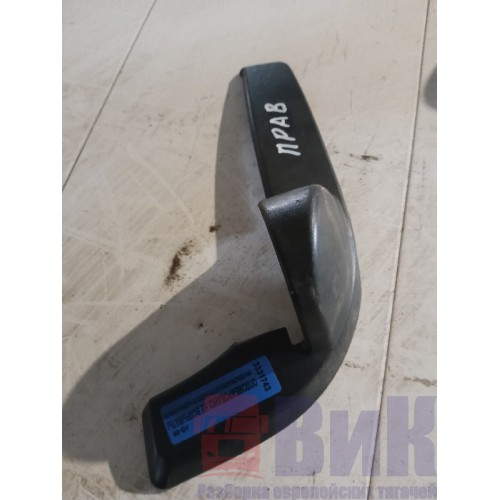 Накладка стойки зеркала MAN TGS/TGX верхняя правая (743)