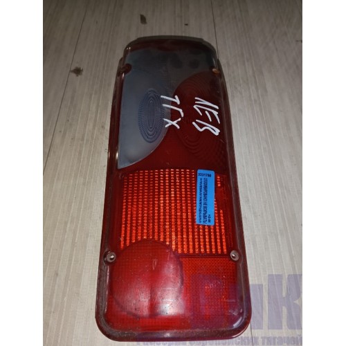 Стекло заднего фонаря MAN TGA/TGS/TGX LH (758)