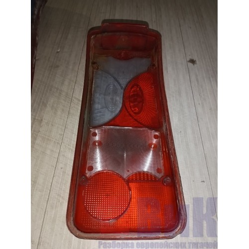 Стекло заднего фонаря MAN TGA/TGS/TGX RH (757)