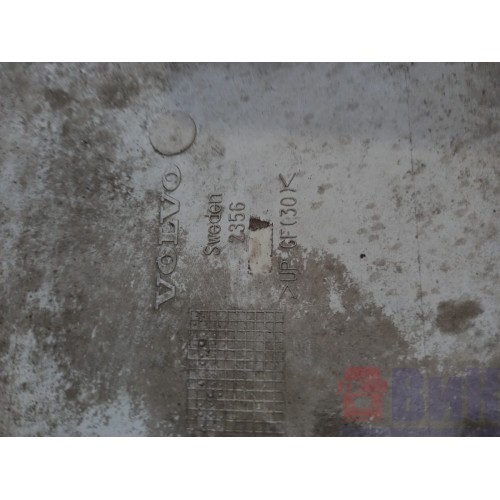 Спойлер кабины Volvo FH 480 673908 верхний (962)-2