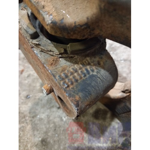 Кронштейн ящика АКБ Volvo FH 480 673908 (086)-2