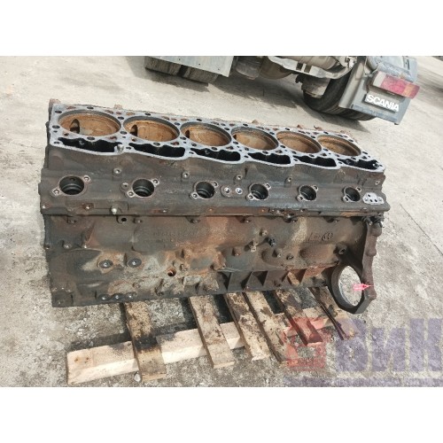 Блок цилиндров двигателя DAF 105 MX375 A095041 с деф. (394)-14
