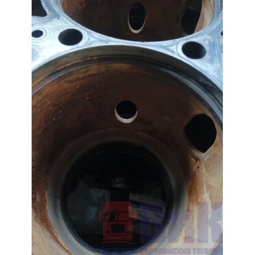 Блок цилиндров двигателя DAF 105 MX375 A095041 с деф. (394)-31