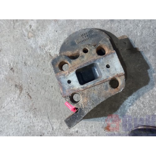 Площадка подушки ленивого моста Volvo FH 480 673908 верхняя RH (901)-2