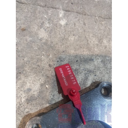 Крышка КПП VT2214b Volvo FH 480 673908 (875)-3