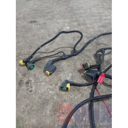 Проводка шасси на мочевину Adblue и глушитель MAN TGX 061924 (665)-5