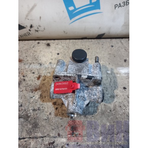 Кран ускорительный MAN TGX 061924 (602)-1