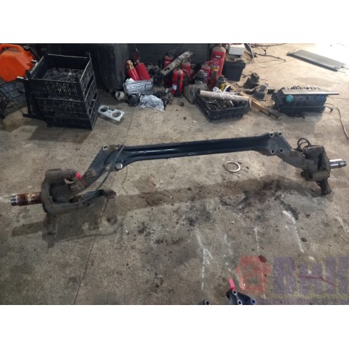 Балка передняя MAN TGX 061924 в сборе с цапфами (mega) (581)