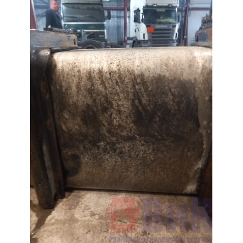 Бак топливный Iveco stralis 387632 195х65х50 в сборе с деф. (520)-12