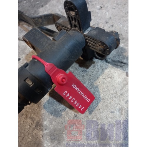 Кран уровня пола Iveco stralis 387632 с тягой (443)-2