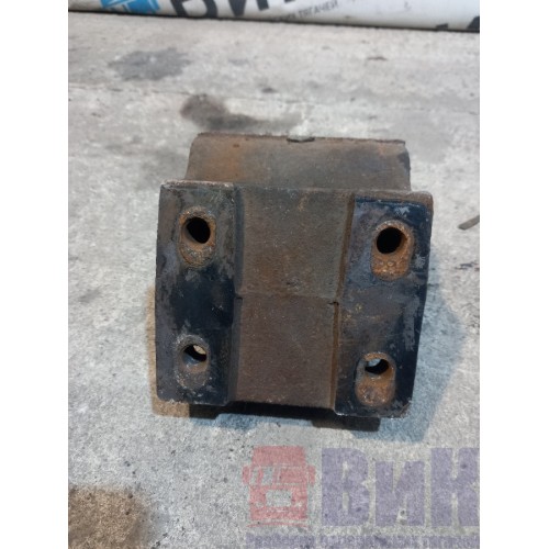 Кронштейн торсиона кабины Iveco Stralis 387632 LH (430)-4