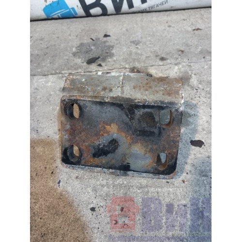 Кронштейн торсиона кабины Iveco Stralis 387632 RH (402)-4