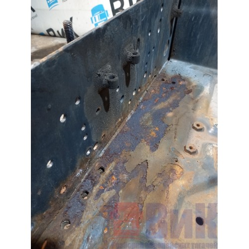 Ящик АКБ Iveco stralis 387632 (390)-1