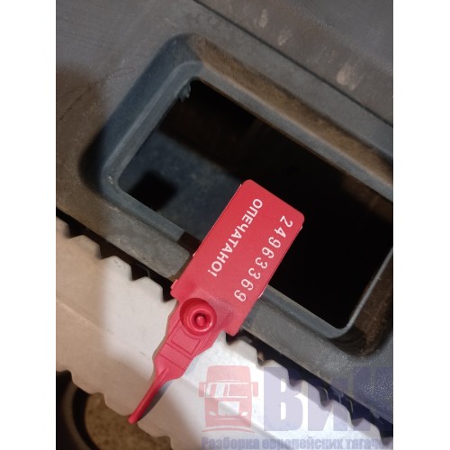 Подножка основная Scania P340 215449 в сборе LH (369)-3