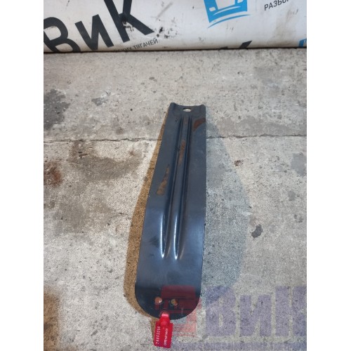 Прижим переднего крыла Scania P340 215449 верхний (356)-1