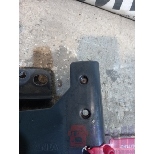 Петля подножки обслуживания Scania P340 215449 LH (334)-2