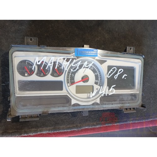 Панель приборов Renault Magnum (787)-1