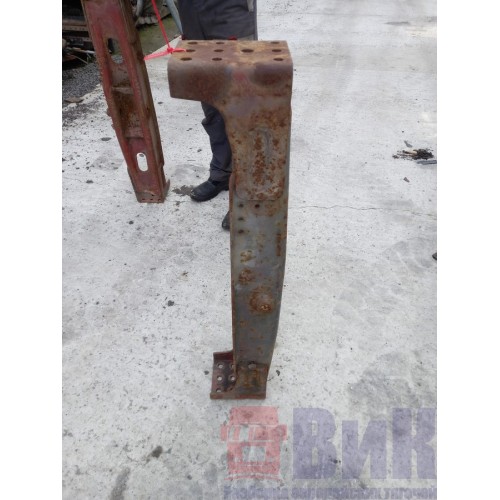 Траверса Iveco Евротех передняя (538)-4