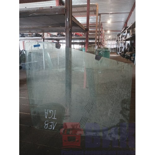 Стекло двери (основное) MAN TGA LH (791)