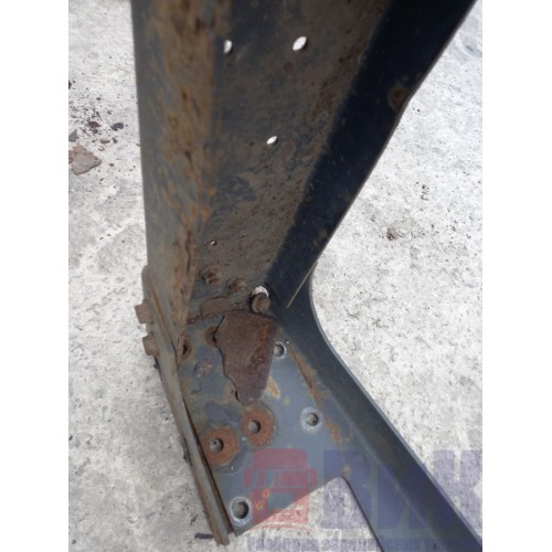 Траверса Renault Magnum Mack задняя (517)-5