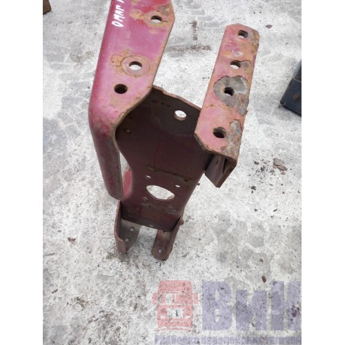 Траверса Renault Magnum Mack задняя (519)-6